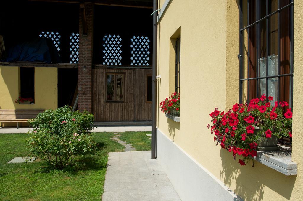 Bed and Breakfast Cascina Delle Mele Vittuone Zewnętrze zdjęcie